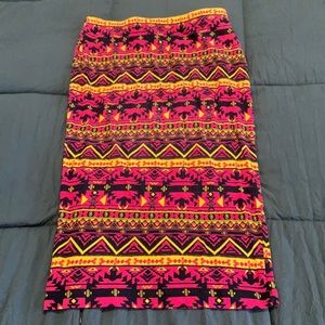 Stretchy pencil skirt